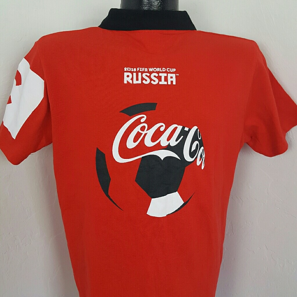 Coca Cola FIFA World cup Russia 2018 polo tee men  size M